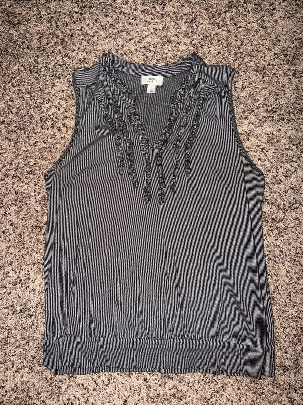 LOFT Black and White Sleeveless V-Neck Ruffle-Trim Top